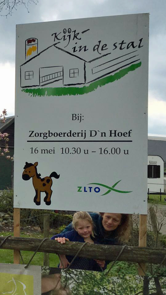 zorgboerderij d'n hoef.jpg